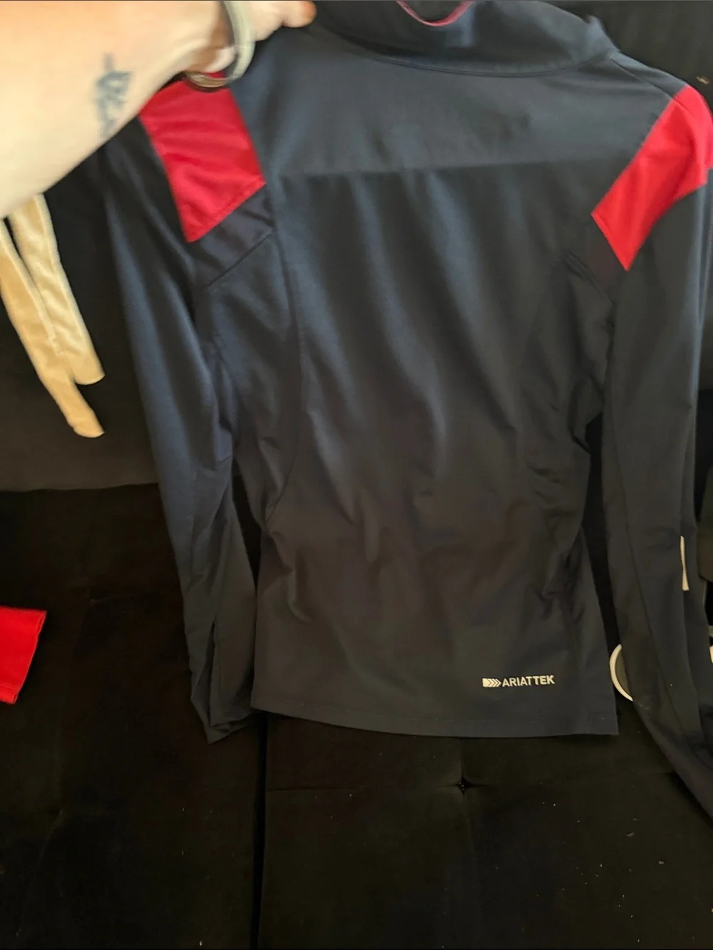 Ariat Black and Red Quarter-Zip Athletic Pullover heat series - Picture 4 of 4